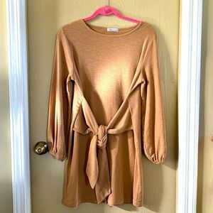 R Vivimos Size XL long sleeve crew neck dress with waist tie(front/back), Tan